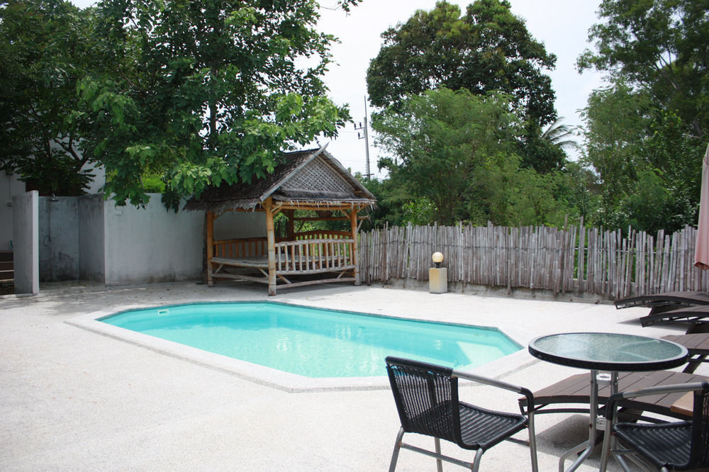 Bamboo Resort Khanom Buitenkant foto