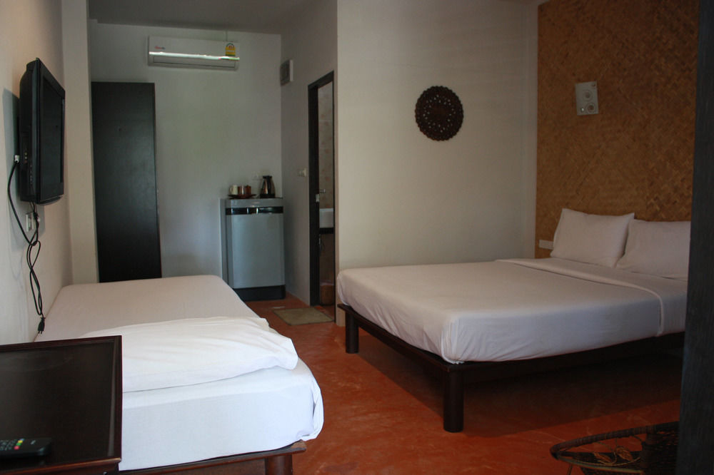 Bamboo Resort Khanom Buitenkant foto